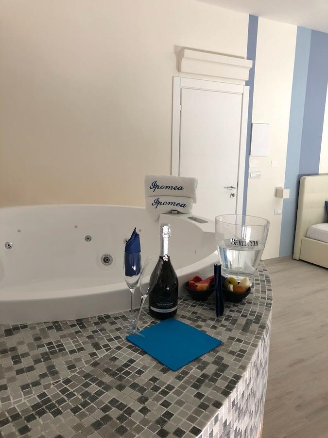 Hotel Il Veliero Torre San Giovanni Buitenkant foto